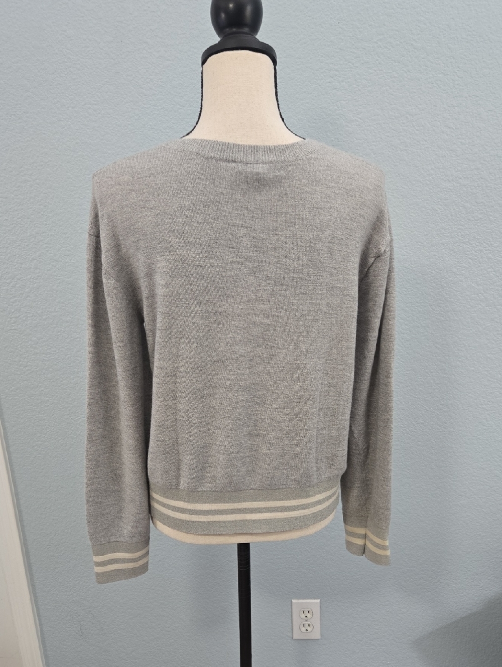 RAG & BONE Be Kind Reflective Light Gray Crewneck Sweater Striped Hem Sz MED - Picture 7 of 9